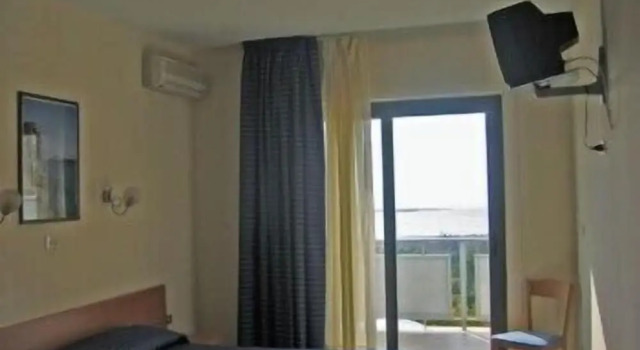 Hotel Jonic, Забронировать Отель Отели в центре Портопало, в центре