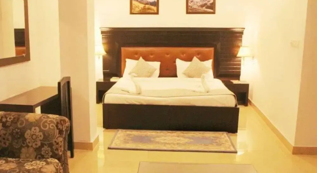 Esan Guest House Varanasi by Goroomgo