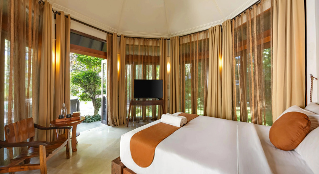 Люкс Cove Urbanest Inn