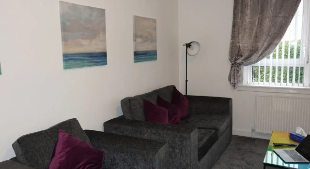 One Bedroom Apartment by Klass Living Serviced Accommodation Blantyre - Welsh Drive Apartment with Wifi