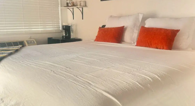 Номер Standard West Coast Surf and Stay