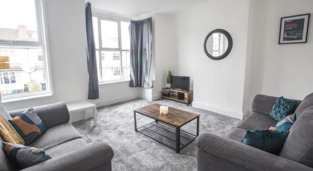 20b Ralph rd, Varaa Huoneisto Asunnot kohteessa Merseyside, Huoneisto