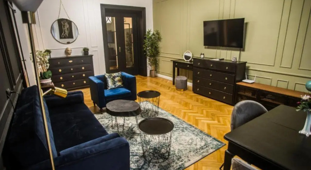 Апартаменты Colins Place