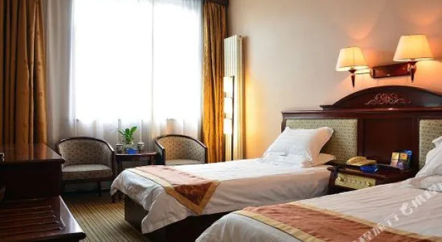 Huanmei Business Hotel (Beijing Daxing Huangcun West Street Subway Branch)