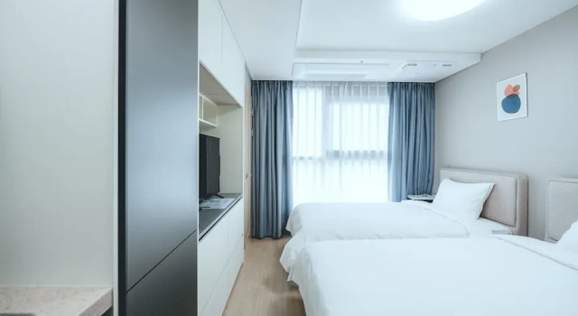 Номер Business H Avenue Sasang Station Residence Hotel