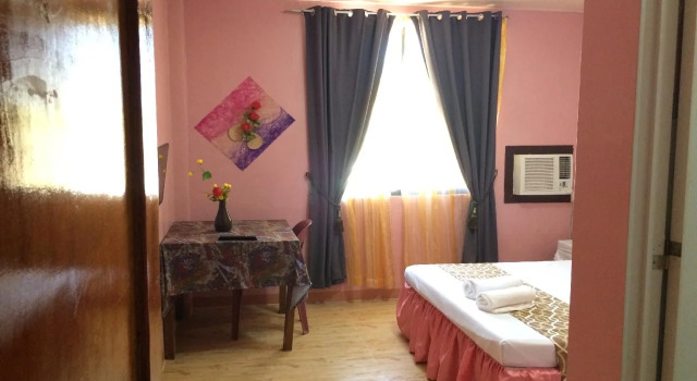 Rodriguez Lodge, Забронировать Отель Отели Эль-Нидо с бассейном, Бассейн