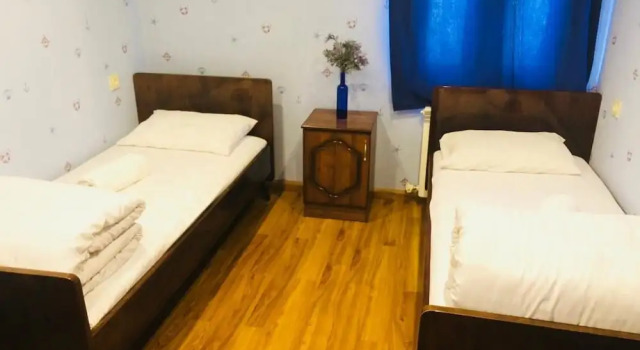 Bampy Hostel, Забронировать Хостел Ереван Армения, рядом с Республиканский стадион