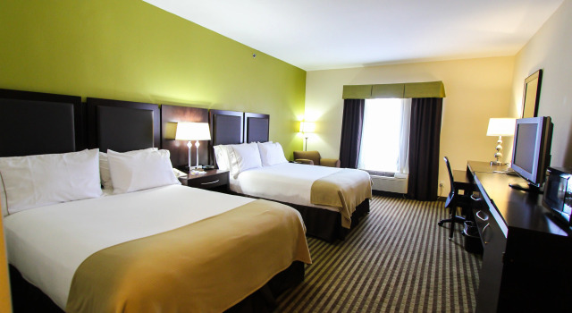 La Quinta Inn & Suites Nacogdoches, Забронировать Отель Накодочес 