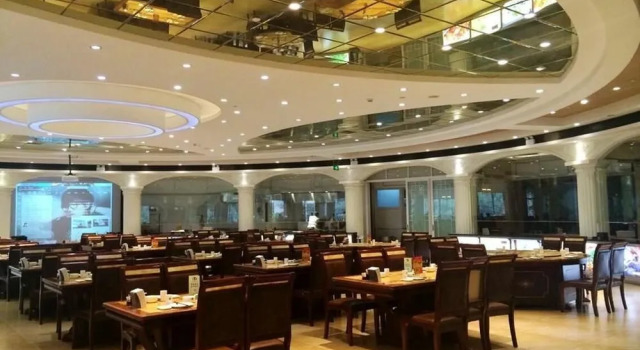 Wen Tao, Rezerwuj Hotel Fengtai 