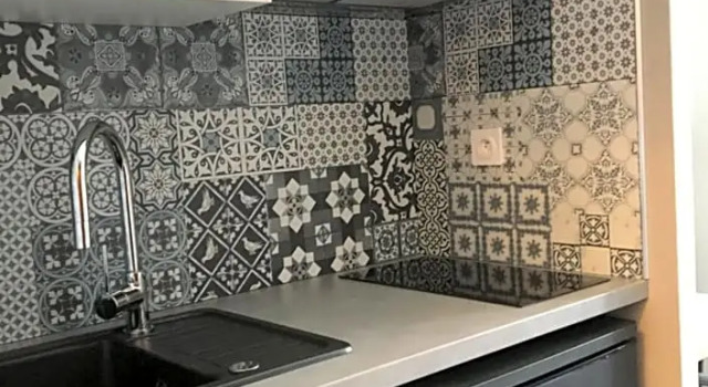 Студия Logis Hôtel & Appartements Le Florence