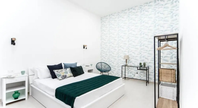 La Cupoletta Apartment - Naples Centre, Забронировать Апартаменты/квартира Отели Неаполя с парковкой, рядом с Кафедральный собор Неаполя, Парковка