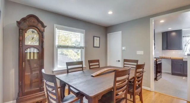 Charming Retreat in Charlottesville w/ Deck!, Prenota Hotel Charlottesville Shenandoah National Park