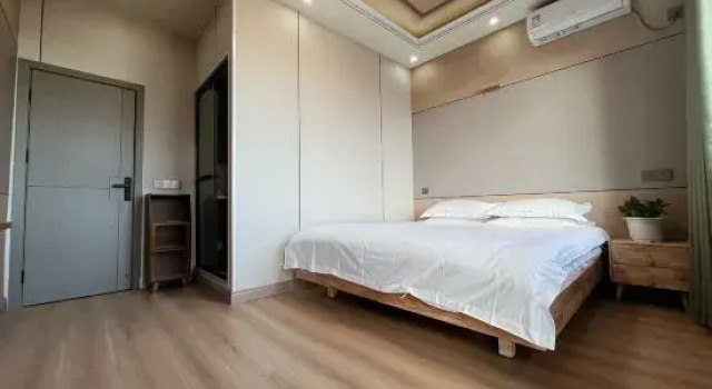 Люкс Jialan Homestay (Min San Road)