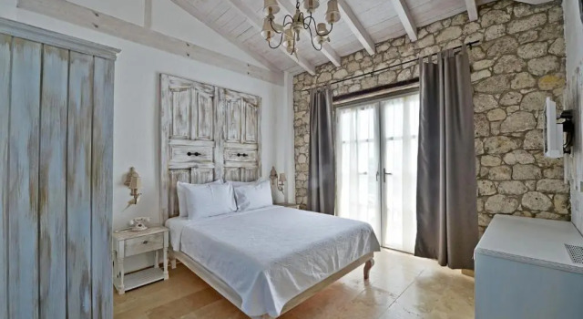 Luxo quarto Bay C Hotel