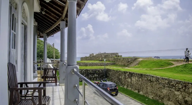 Трёхместный номер Standard Rampart View Guesthouse