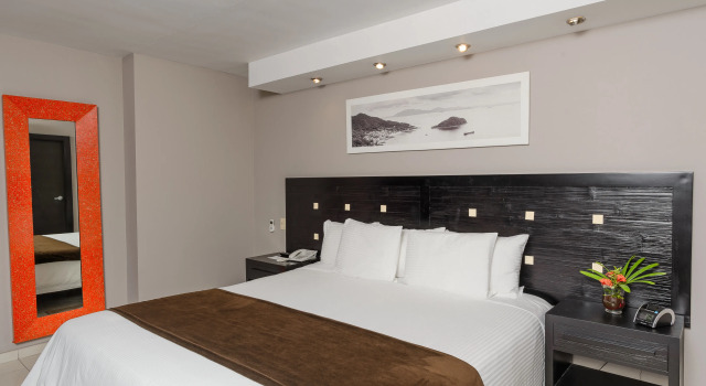 Riande Urban Hotel, Rezervovat Hotel Bella Vista Panamá