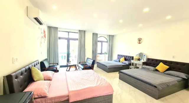 Семейный номер Standard с балконом Vivu Homestay