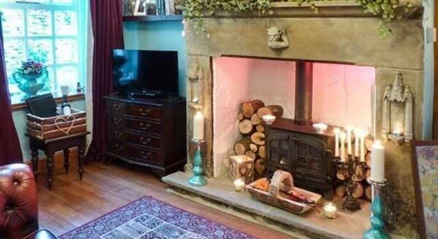 The Little Absinthe Cottage