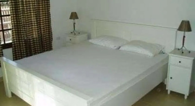 Casa Tumba Pearl