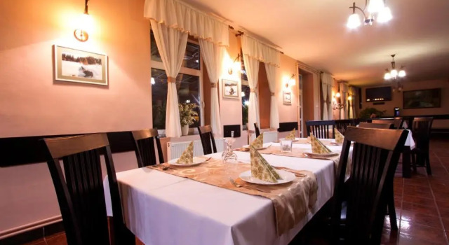 Hotel Filo, Varaa Hotelli Gheorgheni 