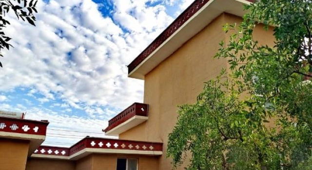Ruoqilou Lanqi Tiao Homestay, Boek Hotel Ruoqiang Xinjiang