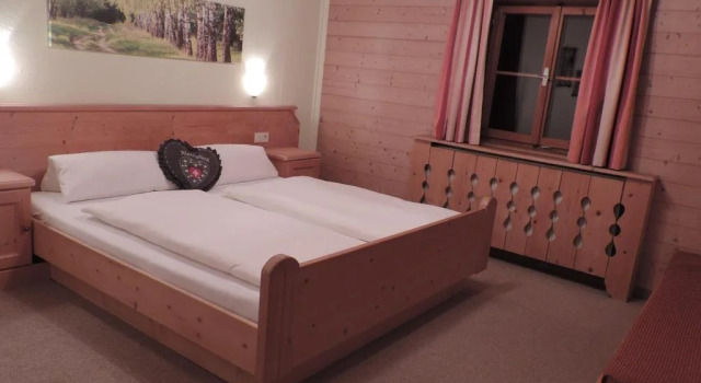 Bauernhof Paulerhof, Rezervovat Chata Hotely v Tyrolsko se snídaní, Snídaně