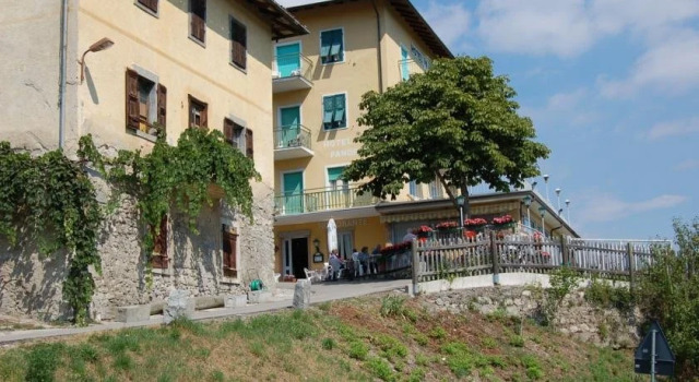 Hotel Panorama, Забронировать Отель Отели Рива-дель-Гарды с бассейном, Бассейн