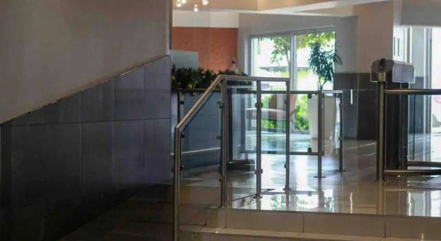 Cozy 1 bedroom apartment with free wi-fi, Boek Appartement Rosebank 