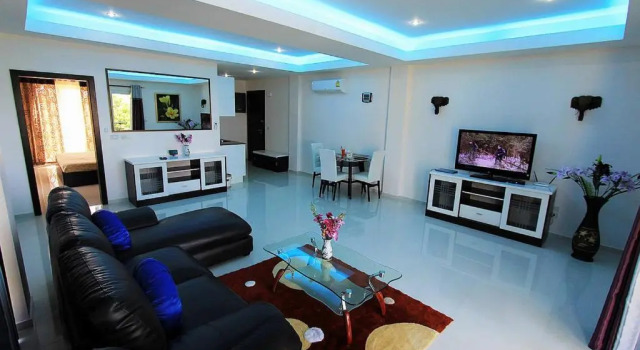 Siam Royal Bay Beach Villa and Beachfront Apartments