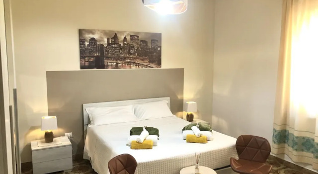 City Bb Chic Room With Shared Bathroom