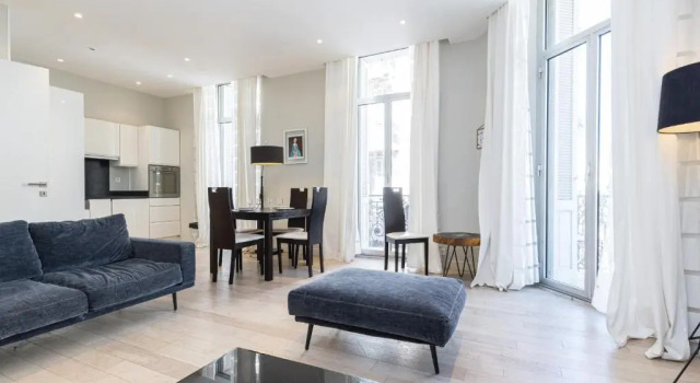 Апартаменты Bourgeois 2 Bdrs - 5 min walking to the Palais