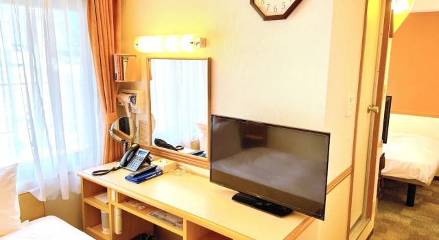 Toyoko INN Umeda Nakatsu, Забронировать Отель Осака префектура Осака, рядом с Shangri-La