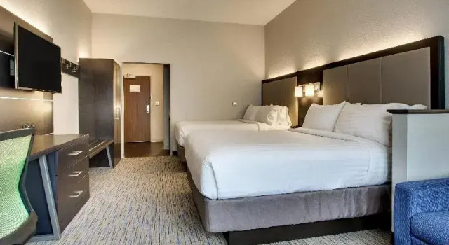 Люкс Standard Holiday Inn Express & Suites - Summerville by IHG