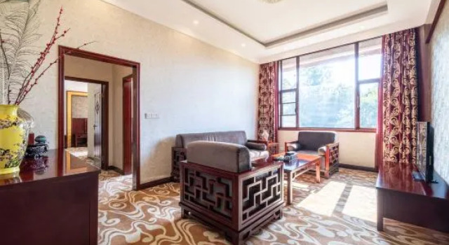 Deluxe familie suite Gold Eagle Resort