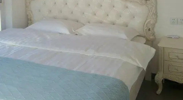 Люкс Beijing Yinuo Renjia No. 2 Yard Mingyue Mountain Residence Homestay