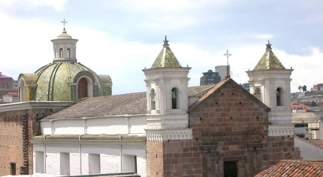 Hotel El Relicario Del Carmen, Book Hotel Hotels in Quito with Parking, Parking