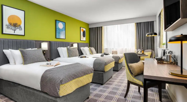 Семейный номер Standard Plaza Hotel Tallaght