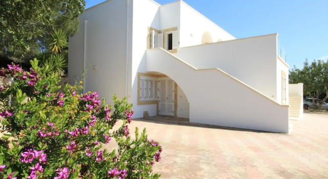 Perla Bianca Luxe Villa