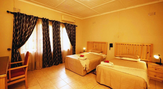 Номер Executive Palmwood Lodge