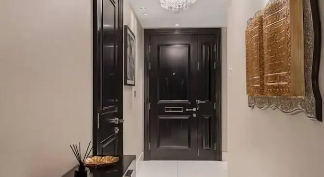 Апартаменты Luxury Kensington Home - Concierge Elevator AC