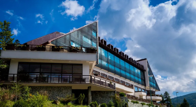 Holiday home Vila Bjelašnica, Забронировать Отель Белашница Сараевский кантон, рядом с Heliodrom T-bar