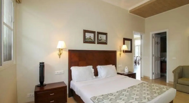 Двухместный номер Deluxe с балконом и с видом на город Lamrin Norwood Green Palampur, Himachal Pradesh