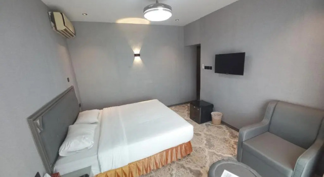 Standard Single room Sur Hotel