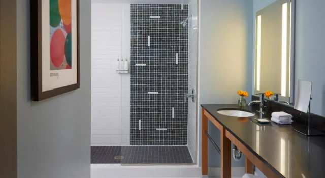 Четырёхместный номер Standard Kimpton Shorebreak Huntington Beach Resort by IHG
