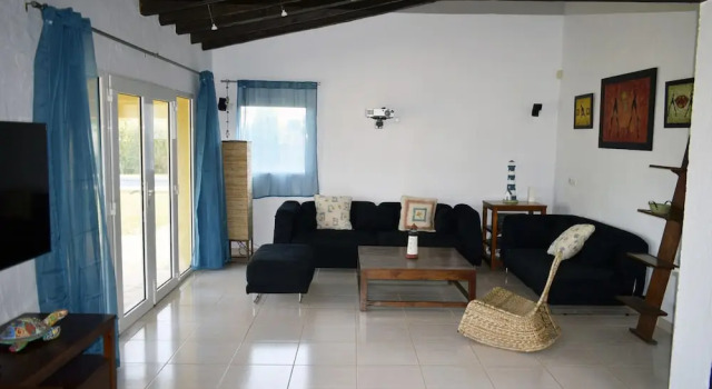 Ch4316 in Denia With 4 Bedrooms and 3 Bathrooms, Забронировать Вилла Дения Коста-Бланка, рядом с Cova de L'Aigua