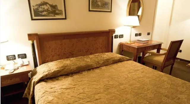 Deluxe Zimmer Hotel Athena