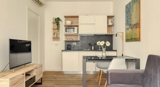 Студия Modern Studios near the City Centre