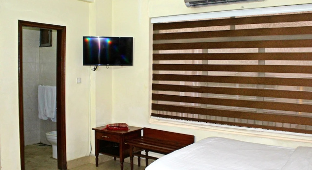 Hotel Akbar International, Book Hotel Hoteller i Rawalpindi med parkering, Parkering