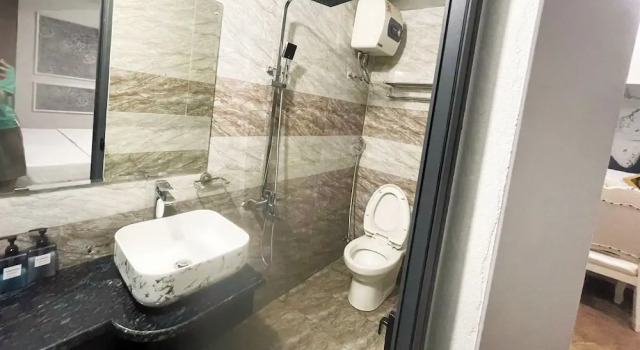 Четырёхместный номер Deluxe Binh Nguyen 1 Hotel