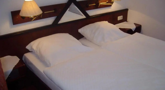 Люкс Hotel am Bahnhof
